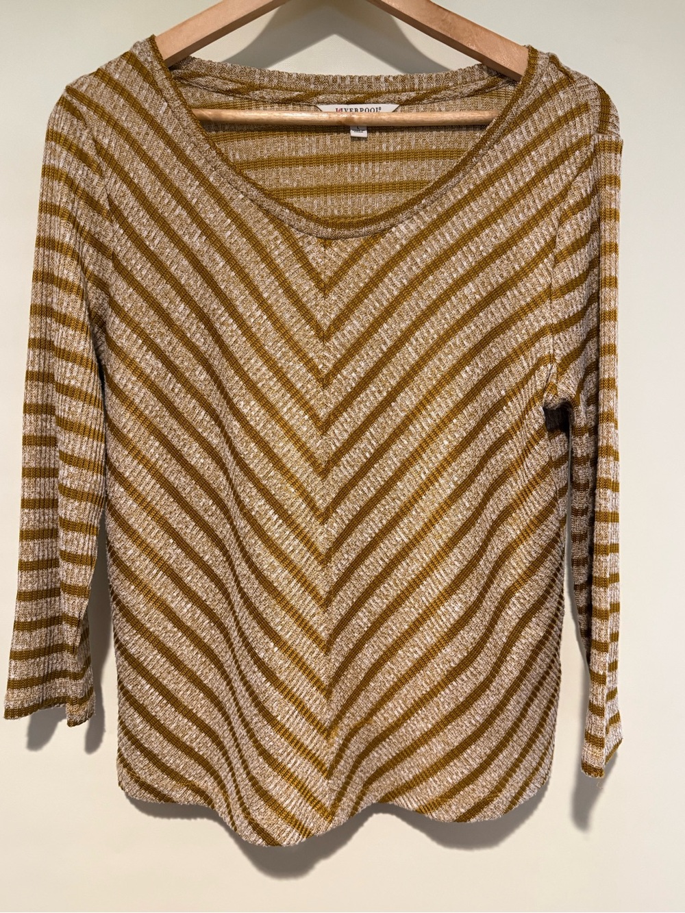 Liverpool Los Angeles 3/4 Length Gold Striped Top, size L